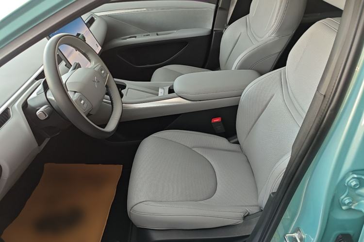 Used XPeng MONA M03 2025 600 with Ultra-Long Range Max Left Front Seat