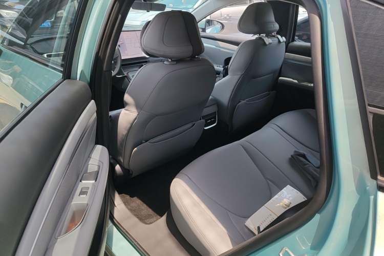 Used XPeng MONA M03 2025 620 Ultra-Long Range Plus Left Rear Seat