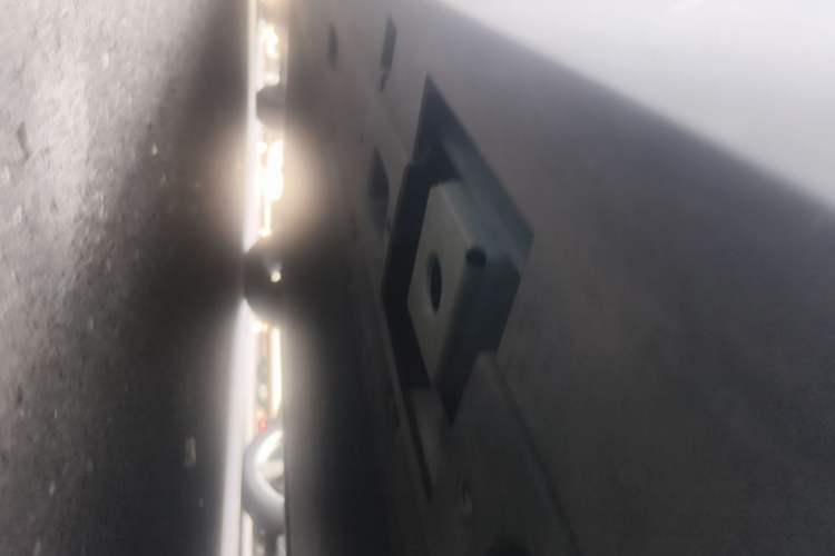 Used XPeng MONA M03 2025 600 with Ultra-Long Range Max Left Side Sill