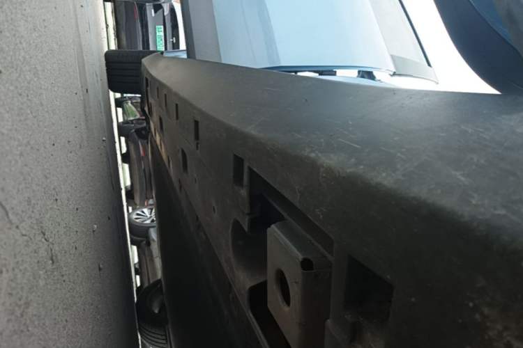 Used XPeng MONA M03 2025 620 Ultra-Long Range Plus Right Side Sill