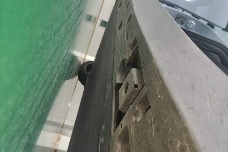 Used XPeng MONA M03 2025 620 Ultra-Long Range Plus Right Side Sill