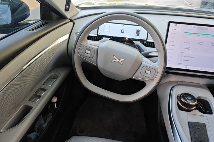 Used XPeng MONA M03 2025 600 with Ultra-Long Range Max Steering Wheel