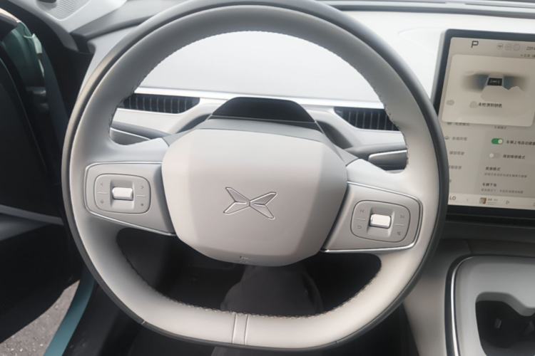 Used XPeng MONA M03 2025 600 with Ultra-Long Range Max Steering Wheel