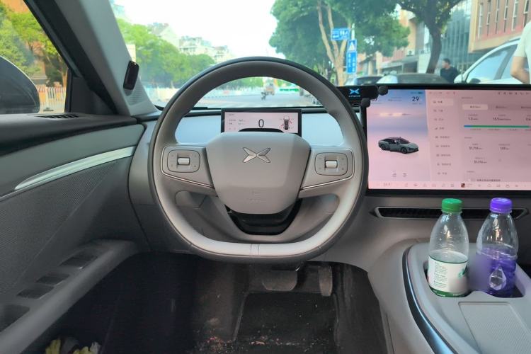 Used XPeng MONA M03 2025 600 with Ultra-Long Range Max Steering Wheel