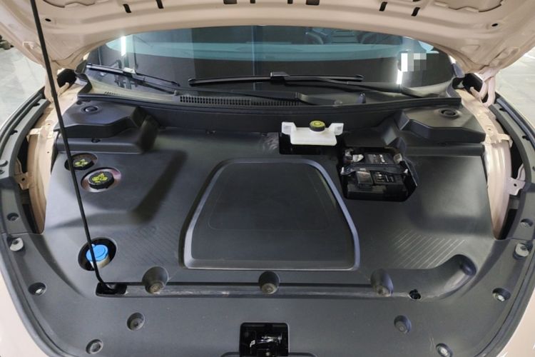 Used XPeng MONA M03 2025 600 with Ultra-Long Range Max Engine Bay