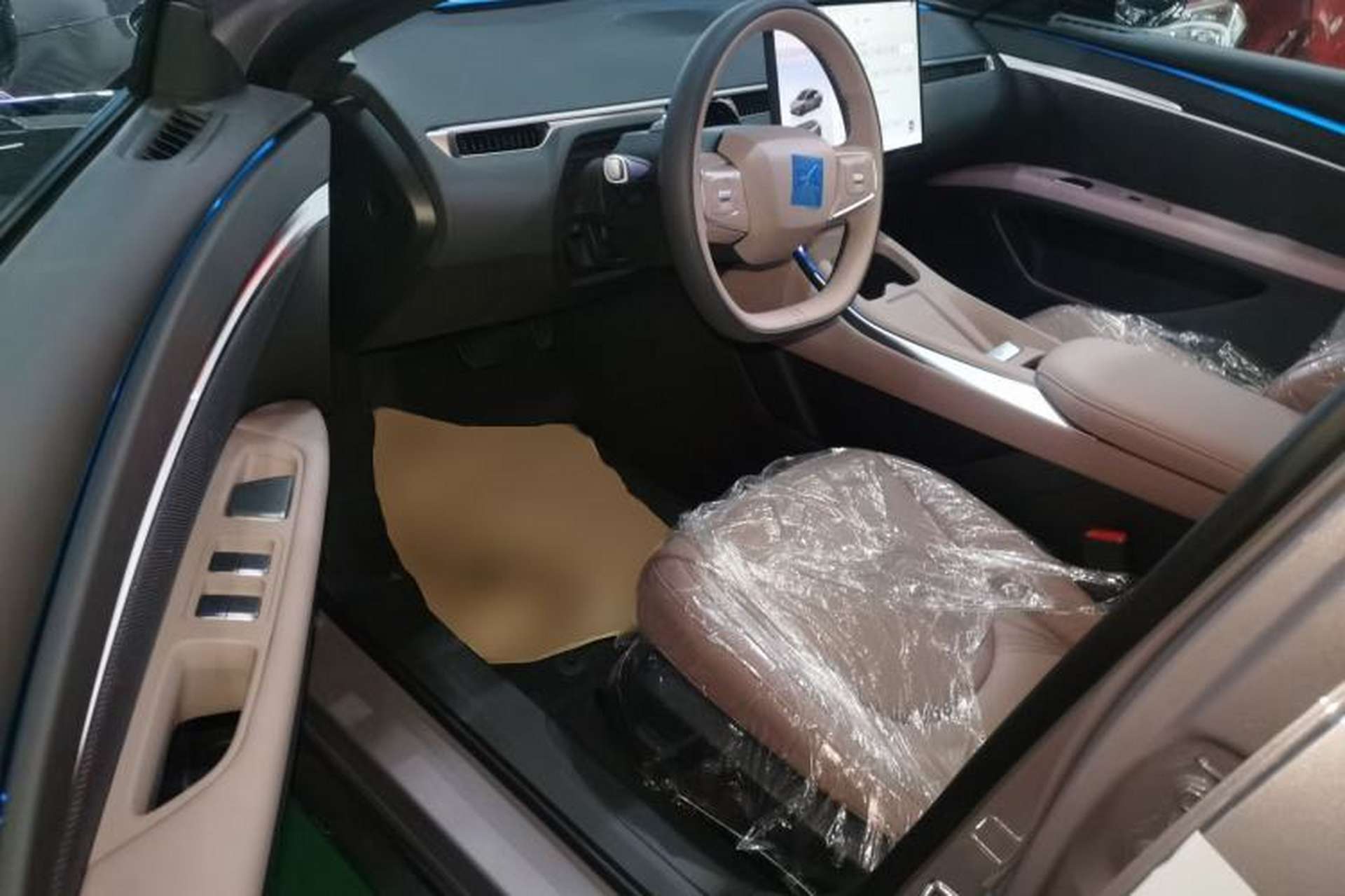 Used XPeng MONA M03 2025 502 Long-Range Max Left Front Seat
