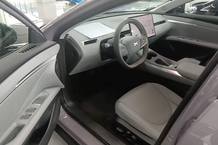 Used XPeng MONA M03 2025 502 Long-Range Max Driver Seat