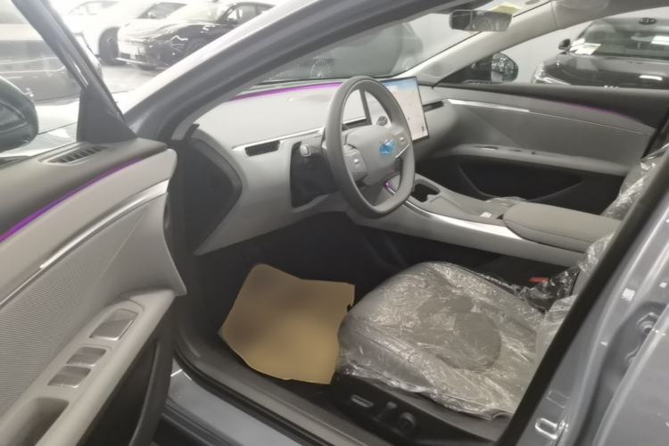 Used XPeng MONA M03 2025 502 Long-Range Max Driver Seat