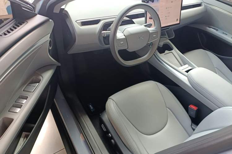 Used XPeng MONA M03 2025 600 with Ultra-Long Range Max Driver Seat