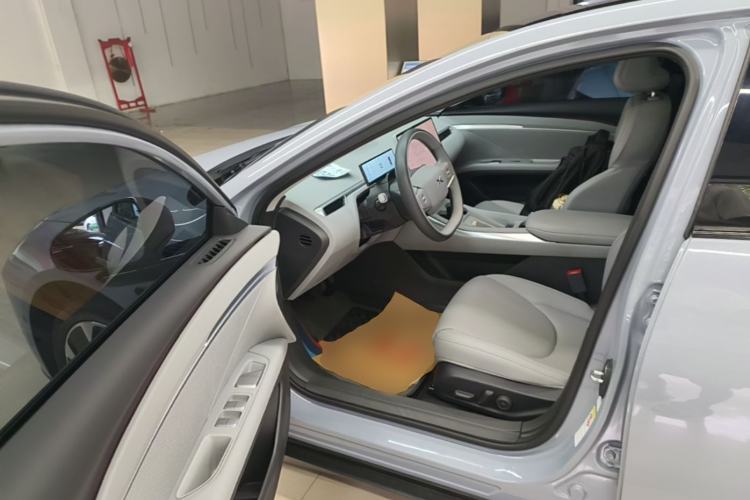 Used XPeng MONA M03 2025 600 with Ultra-Long Range Max Driver Seat