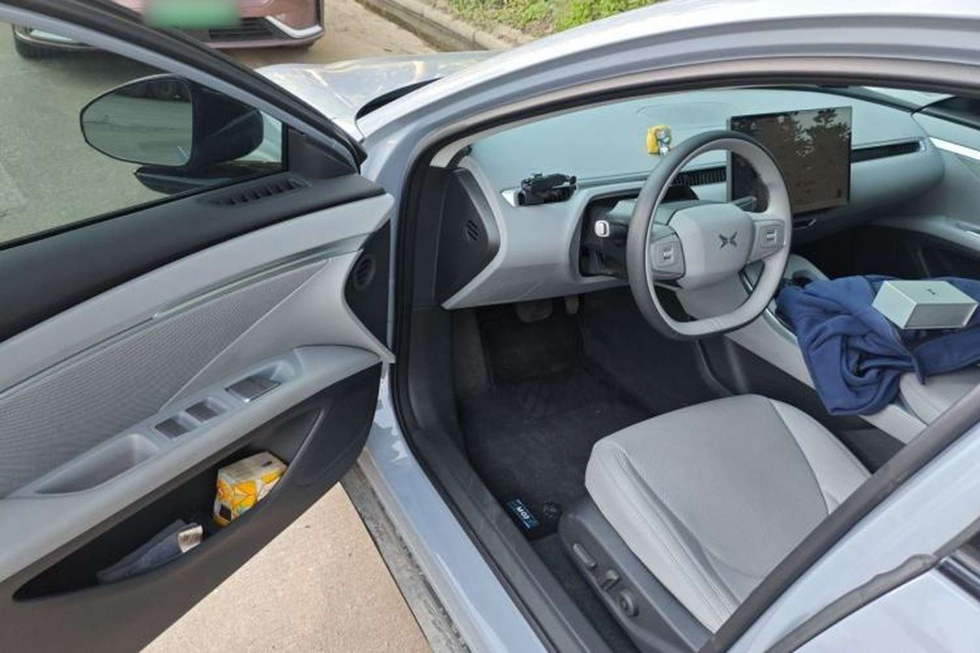 Used XPeng MONA M03 2025 600 with Ultra-Long Range Max Driver Seat