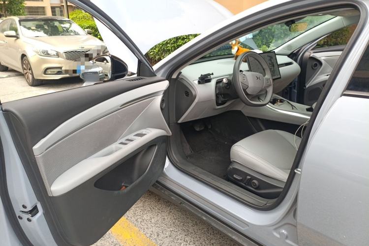 Used XPeng MONA M03 2025 600 with Ultra-Long Range Max Driver Seat