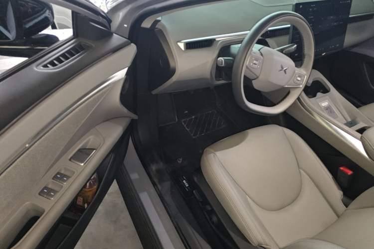 Used XPeng MONA M03 2025 502 Long-Range Max Driver Seat