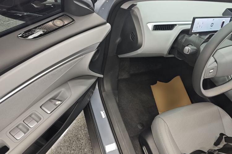 Used XPeng MONA M03 2025 600 with Ultra-Long Range Max Driver Seat