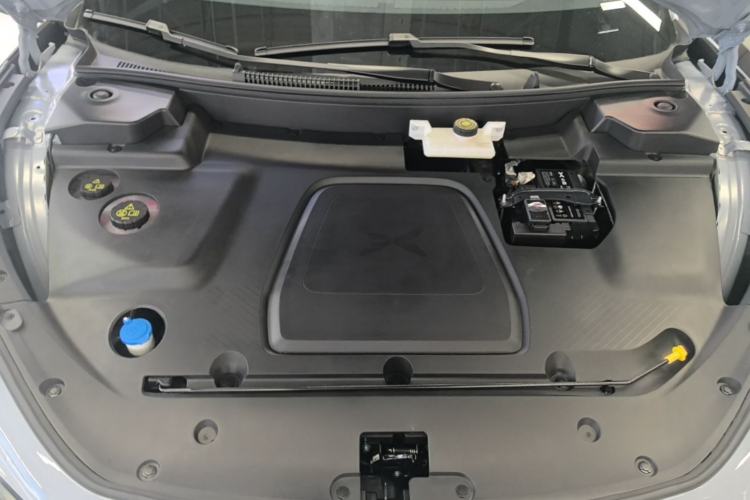 Used XPeng MONA M03 2025 600 with Ultra-Long Range Max Engine Bay