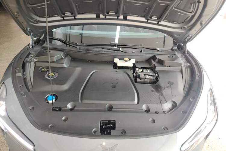 Used XPeng MONA M03 2025 620 Ultra-Long Range Plus Engine Bay