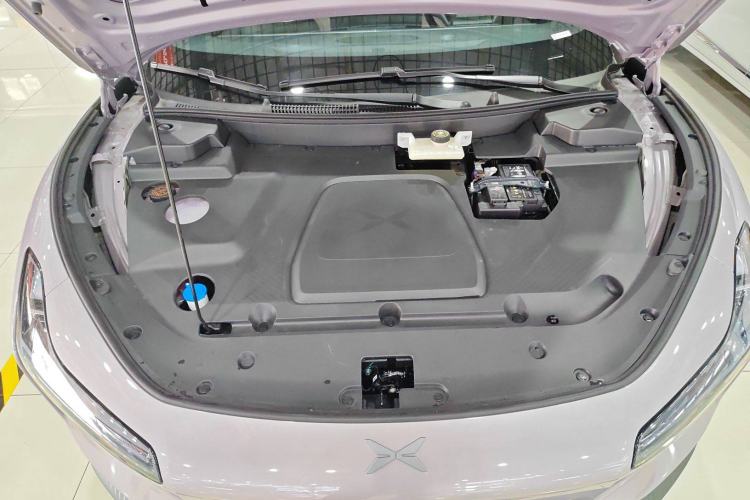 Used XPeng MONA M03 2025 620 Ultra-Long Range Plus Engine Bay