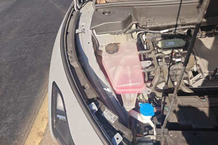 Used XPeng MONA M03 2025 502 Long-Range Max Engine Bay Right