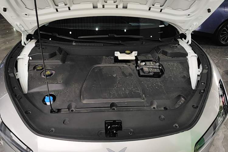 Used XPeng MONA M03 2025 620 Ultra-Long Range Plus Engine Bay
