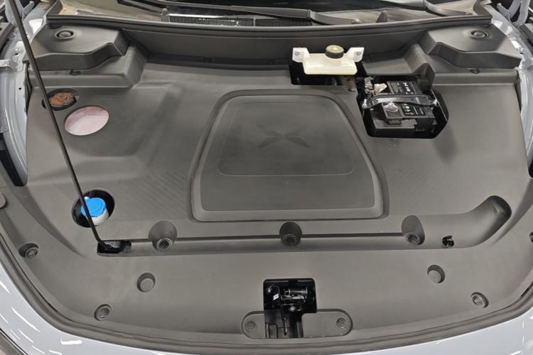 Used XPeng MONA M03 2025 600 with Ultra-Long Range Max Engine Bay