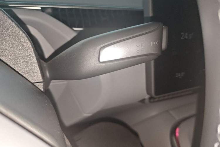 Used XPeng MONA M03 2025 502 Long-Range Max Gear Lever