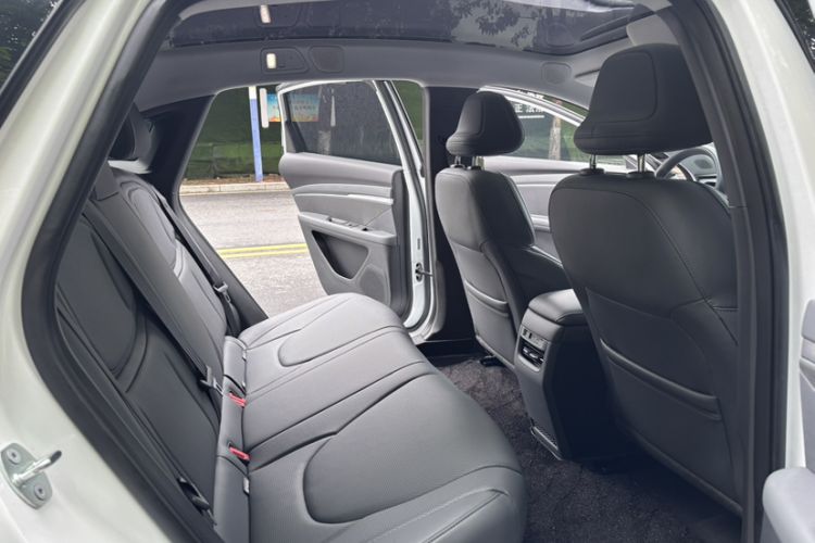 Used XPeng MONA M03 2025 620 Ultra-Long Range Plus Interior 1
