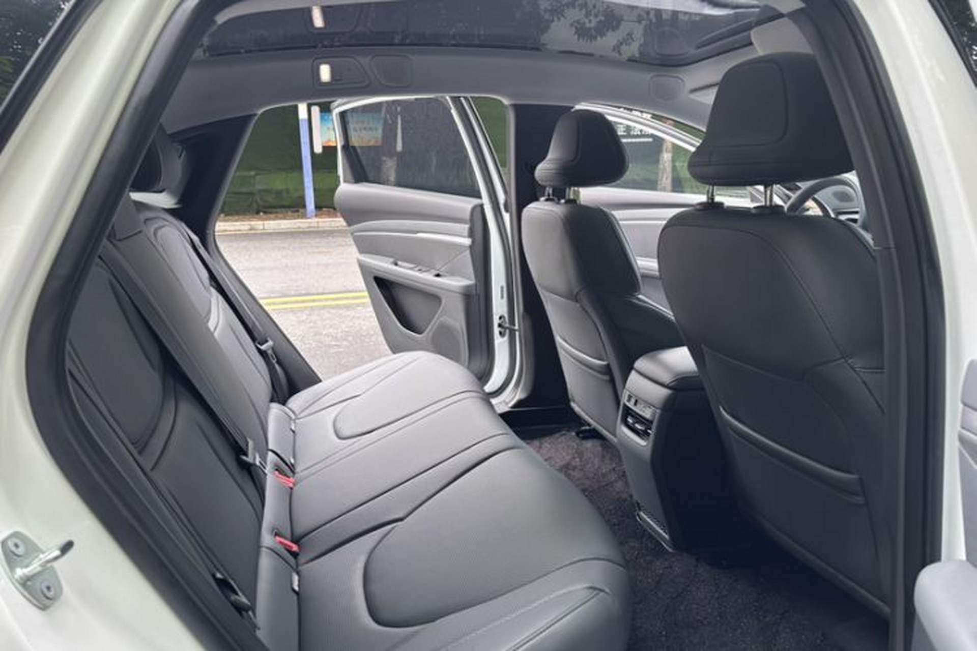Used XPeng MONA M03 2025 620 Ultra-Long Range Plus Interior 1