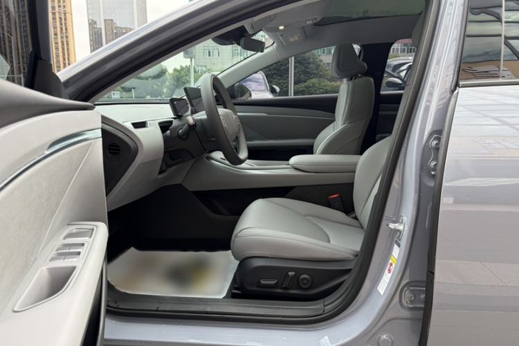 Used XPeng MONA M03 2025 502 Long-Range Max Interior 6
