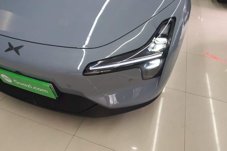 Used XPeng MONA M03 2025 600 with Ultra-Long Range Max Left Front Headlight