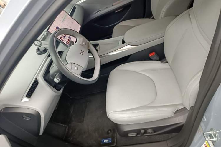 Used XPeng MONA M03 2025 620 Ultra-Long Range Plus Left Front Seat