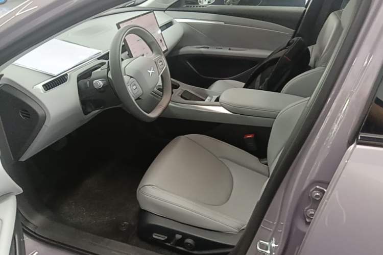 Used XPeng MONA M03 2025 502 Long-Range Max Left Front Seat