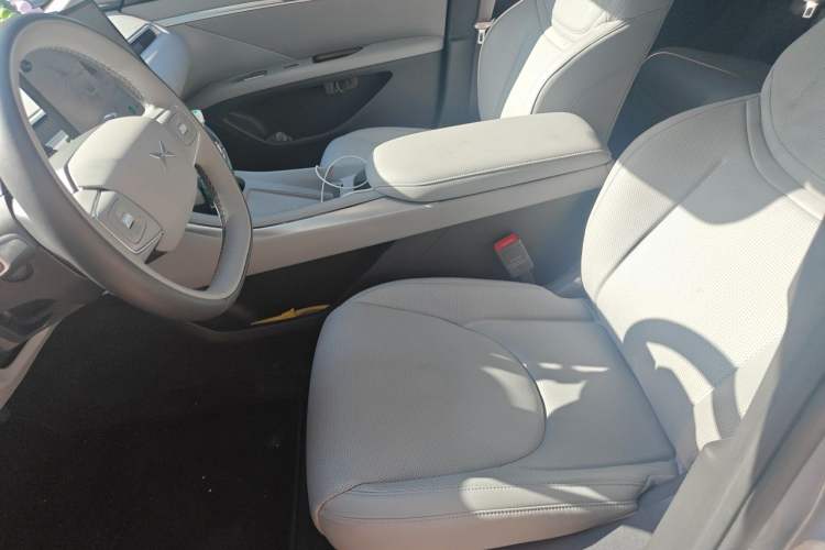 Used XPeng MONA M03 2025 502 Long-Range Max Left Front Seat