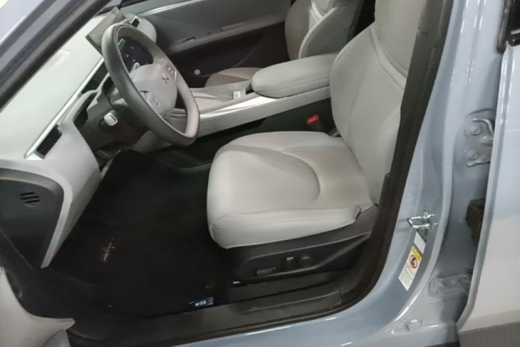 Used XPeng MONA M03 2025 600 with Ultra-Long Range Max Left Front Seat