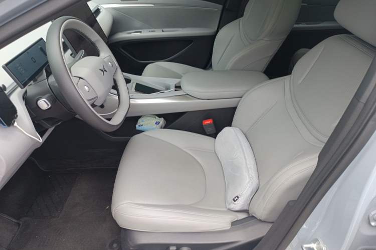 Used XPeng MONA M03 2025 620 Ultra-Long Range Plus Left Front Seat