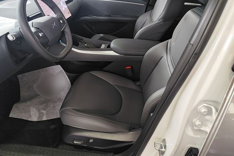 Used XPeng MONA M03 2025 620 Ultra-Long Range Plus Left Front Seat