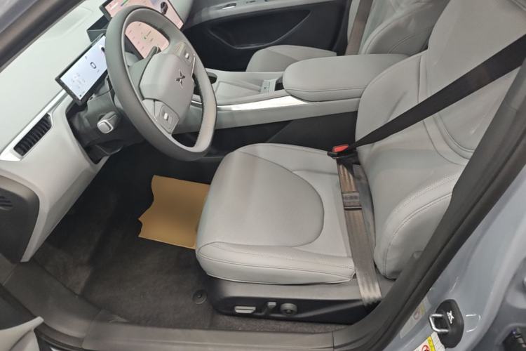 Used XPeng MONA M03 2025 600 with Ultra-Long Range Max Left Front Seat
