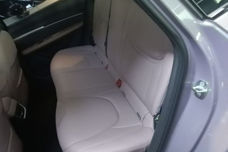 Used XPeng MONA M03 2025 600 with Ultra-Long Range Max Left Rear Seat