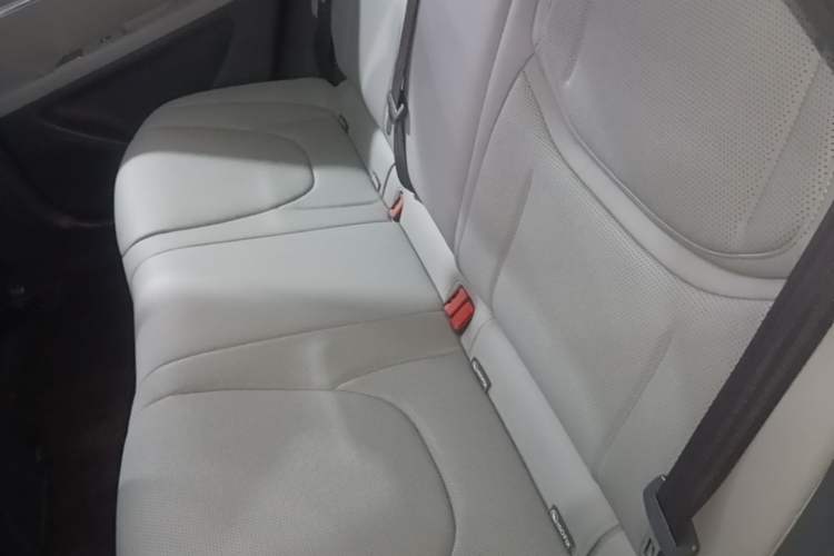 Used XPeng MONA M03 2025 600 with Ultra-Long Range Max Left Rear Seat