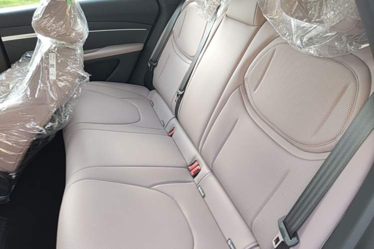 Used XPeng MONA M03 2025 502 Long-Range Max Left Rear Seat