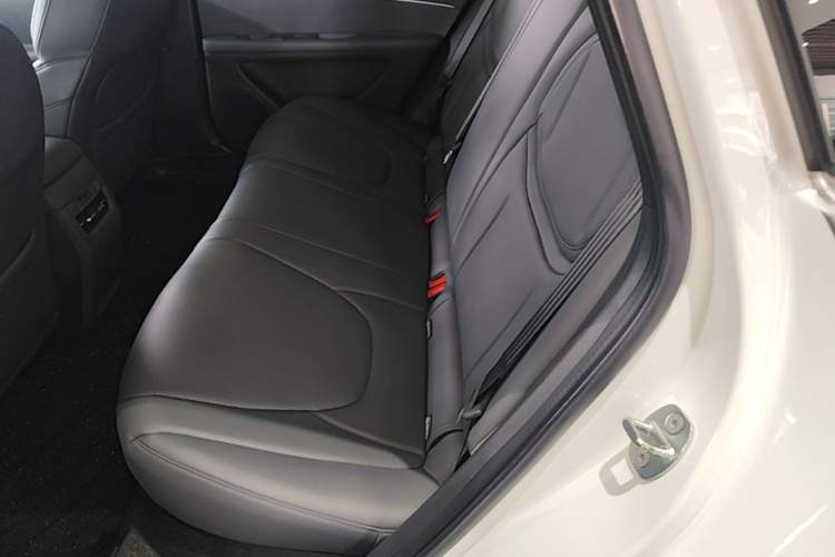 Used XPeng MONA M03 2025 620 Ultra-Long Range Plus Left Rear Seat