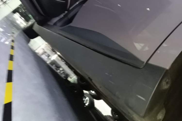 Used XPeng MONA M03 2025 600 with Ultra-Long Range Max Left Side Sill