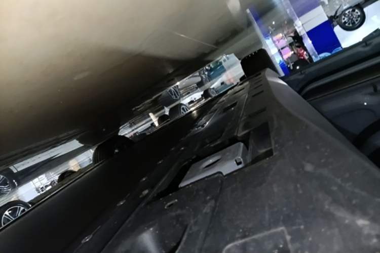Used XPeng MONA M03 2025 600 with Ultra-Long Range Max Left Side Sill