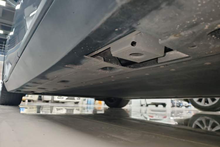 Used XPeng MONA M03 2025 600 with Ultra-Long Range Max Left Side Sill