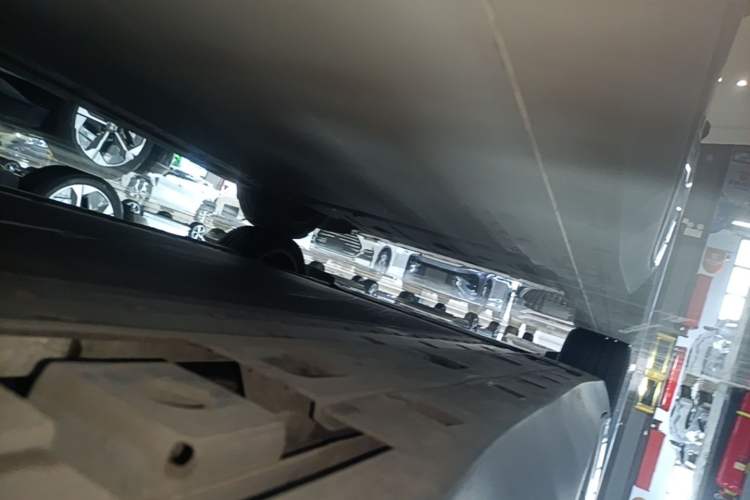 Used XPeng MONA M03 2025 502 Long-Range Max Left Side Sill