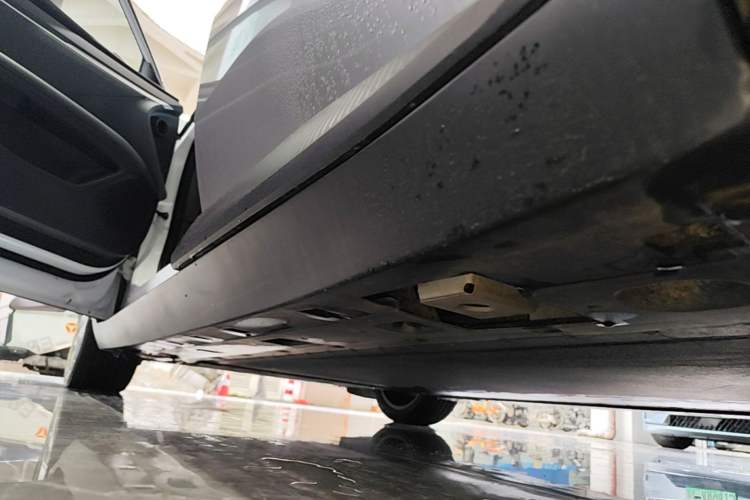 Used XPeng MONA M03 2025 620 Ultra-Long Range Plus Left Side Sill