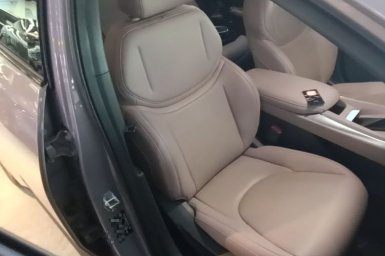 Used XPeng MONA M03 2025 600 with Ultra-Long Range Max Right Front Seat