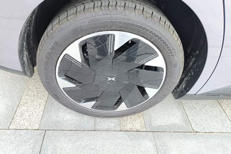 Used XPeng MONA M03 2025 502 Long-Range Max Right Rear Wheel Hub