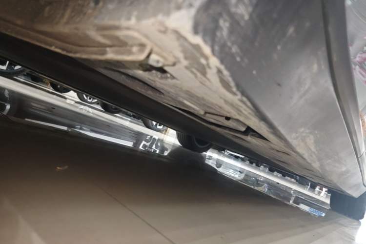 Used XPeng MONA M03 2025 600 with Ultra-Long Range Max Right Side Sill