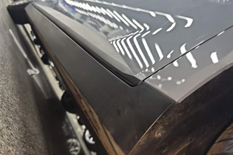 Used XPeng MONA M03 2025 600 with Ultra-Long Range Max Right Side Sill