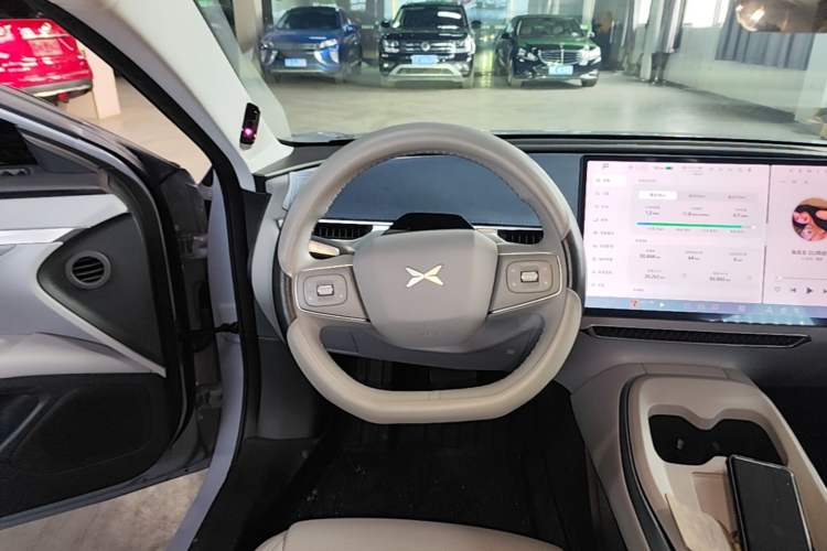 Used XPeng MONA M03 2025 600 with Ultra-Long Range Max Steering Wheel